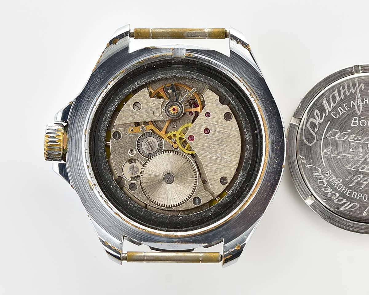 Soviet Vostok Komandirskie limited series watch – “Zakaz MO CCCP” with box and passport, engraved "from the veteran's counsel"