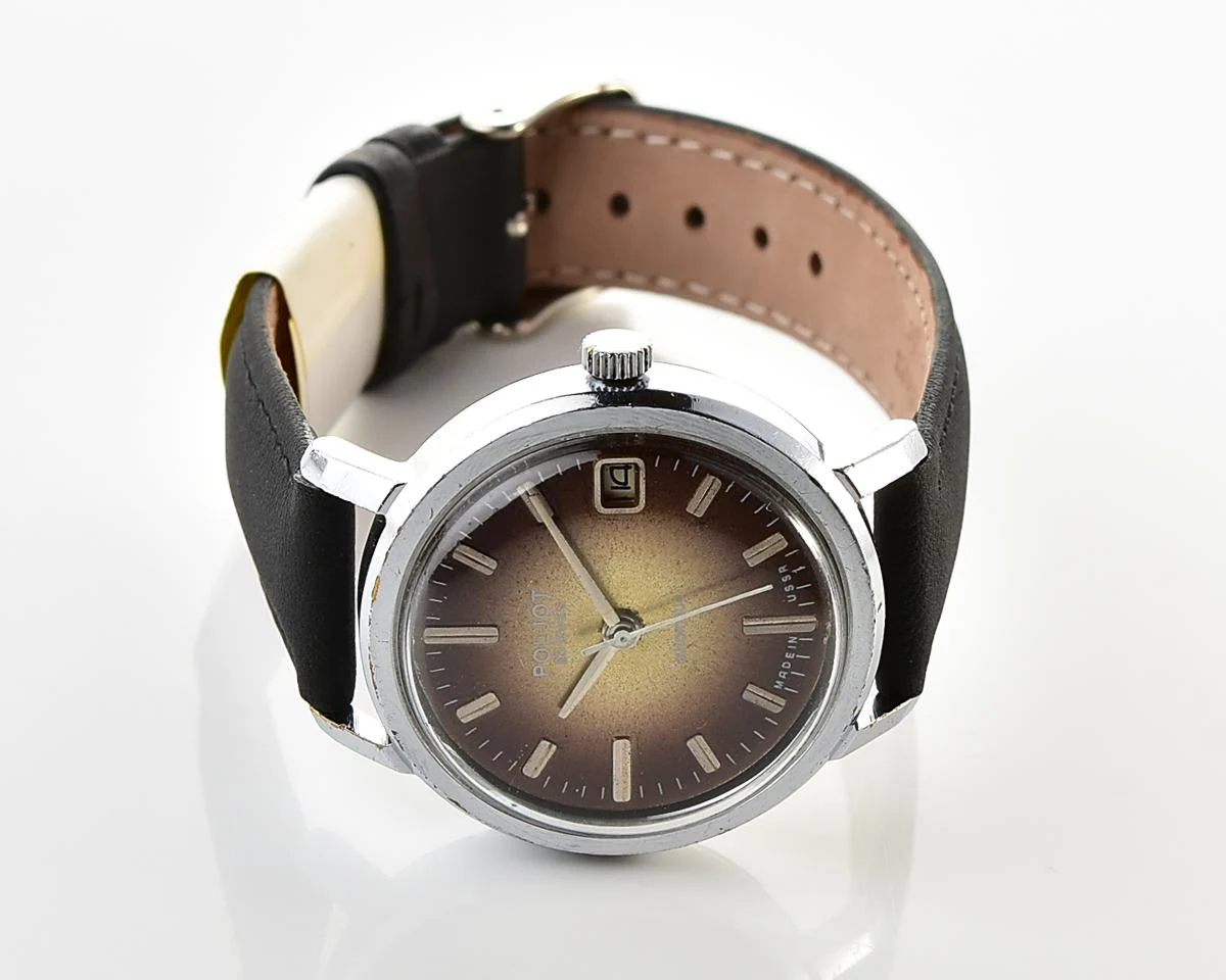 Soviet Poljot mechanical wristwatch with automatic self-winding movement