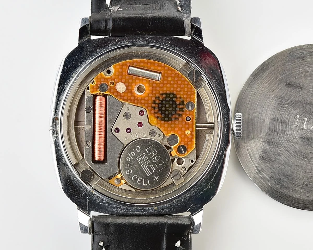 Soviet Poljot watch with quartz movement