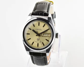 Raketa vintage mechanical wrist watch with double calendar