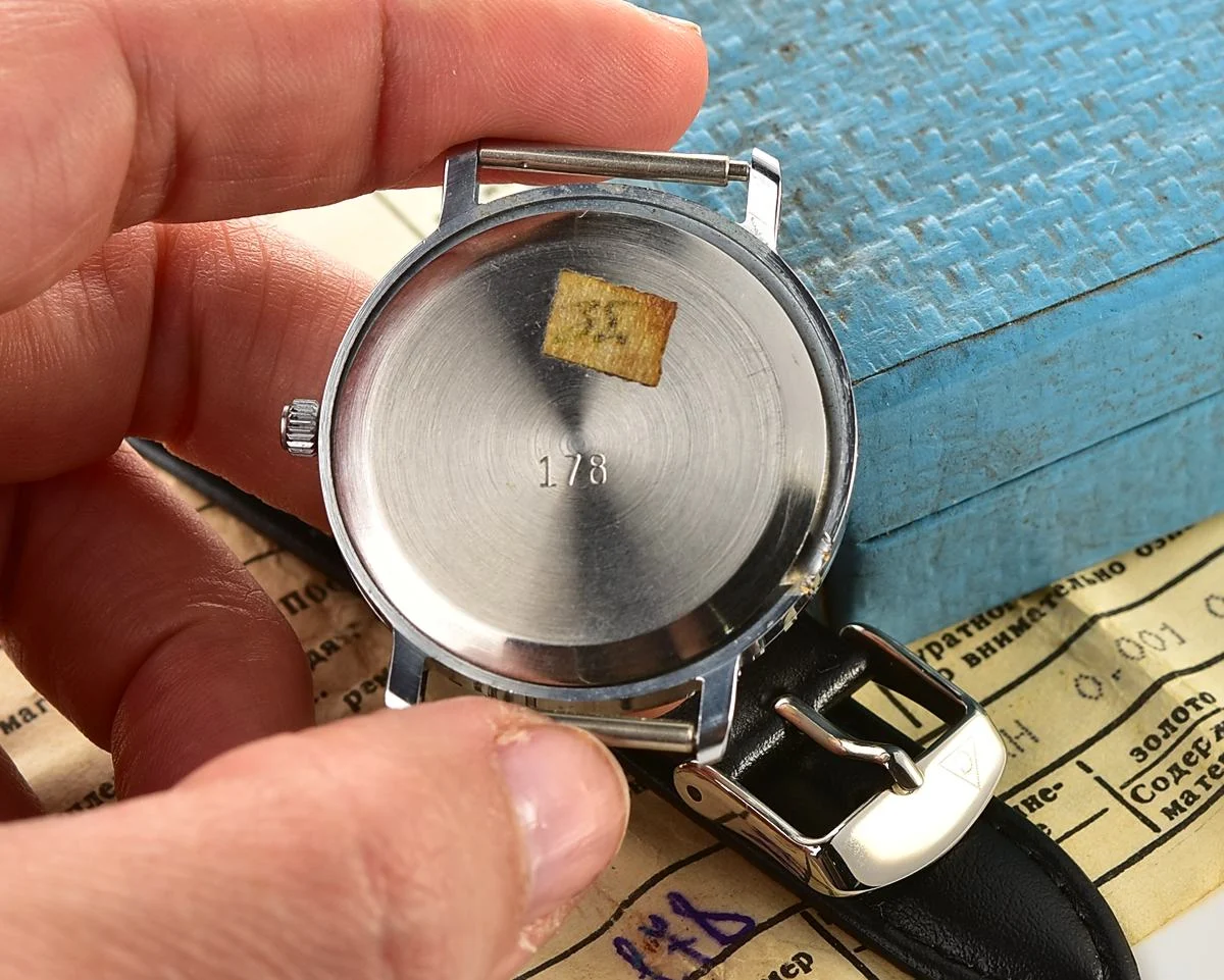 TIME CAPSULE: Raketa Copernicus Soviet vintage mechanical watch - New Old Stock (NOS)!