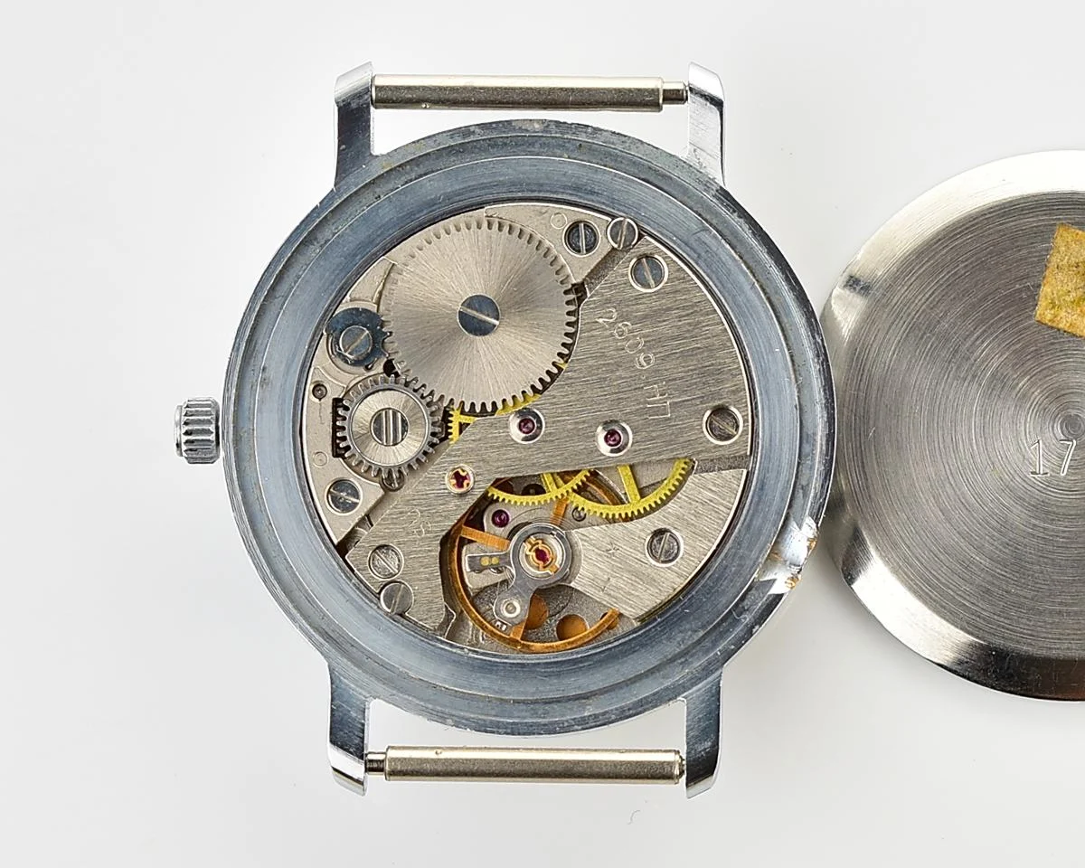 TIME CAPSULE: Raketa Copernicus Soviet vintage mechanical watch - New Old Stock (NOS)!