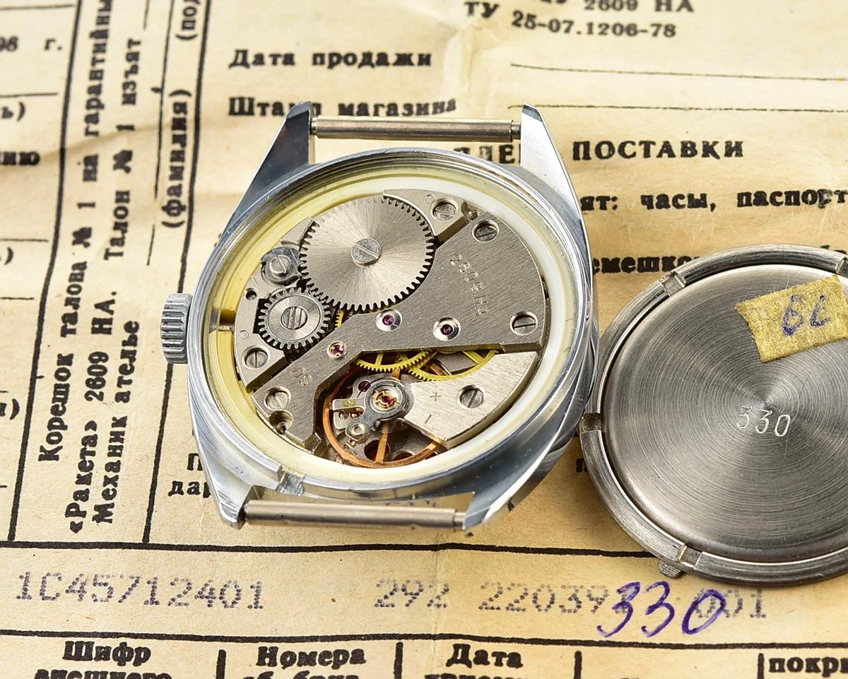 TIME CAPSULE: Vintage Soviet Raketa watch, New Old Stock (NOS)!
