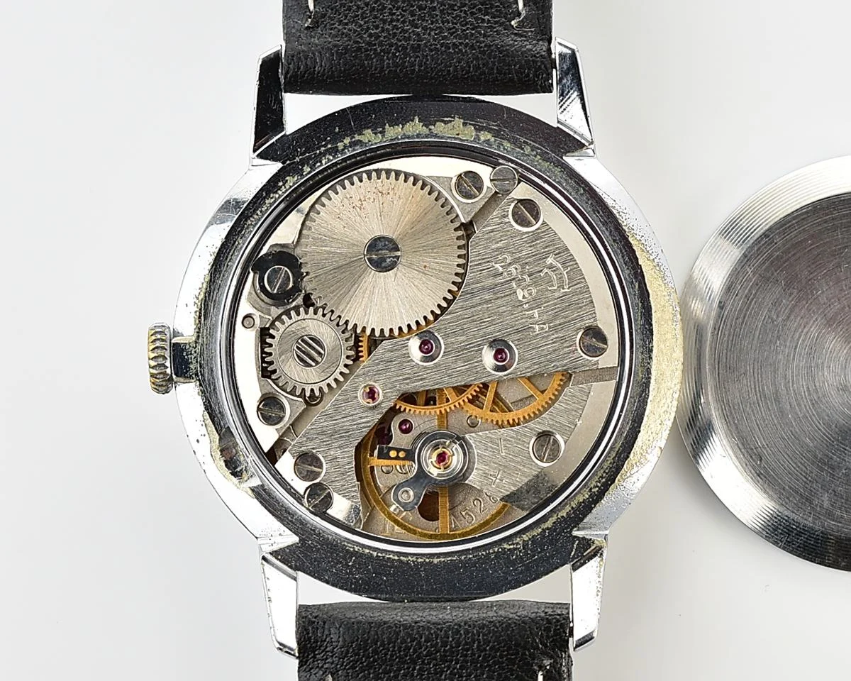 Soviet Sekonda vintage mechanical wristwatch