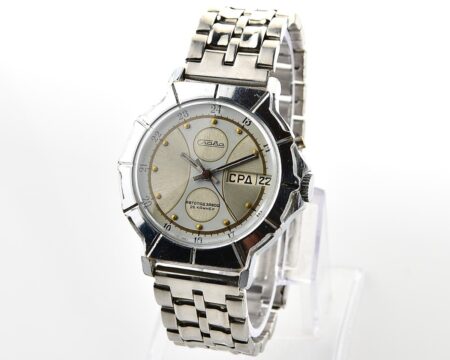 Slava soviet mechanical vintage watch with automatic self-winding movement
