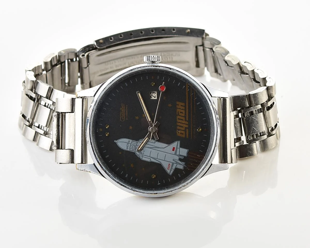 Slava Buran mechanical vintage watch – relic of Soviet space exploration era!