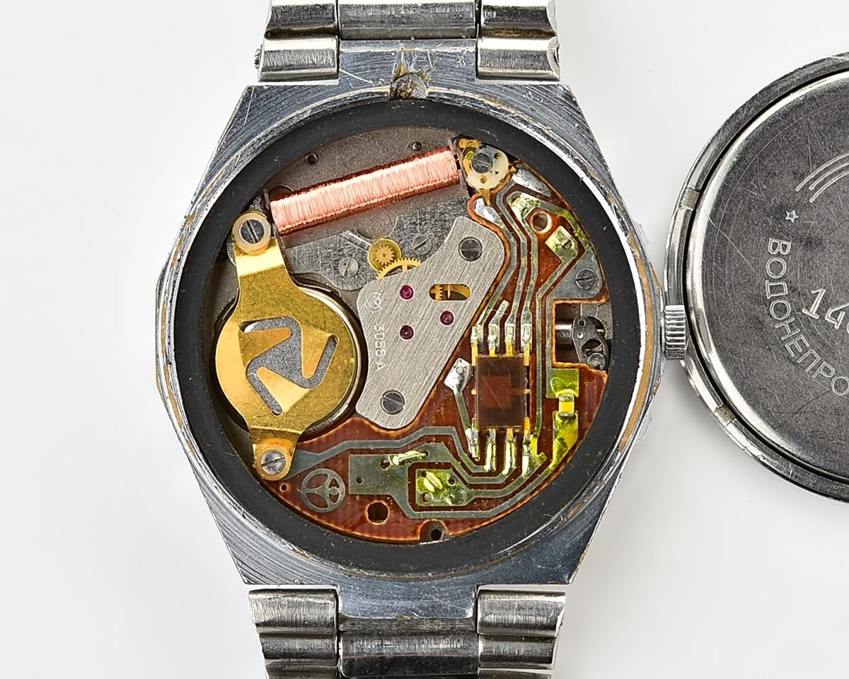 Soviet Slava Pepsi with quartz movement