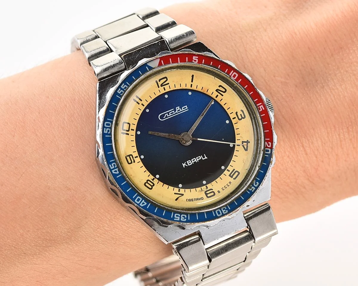Soviet Slava Pepsi with quartz movement