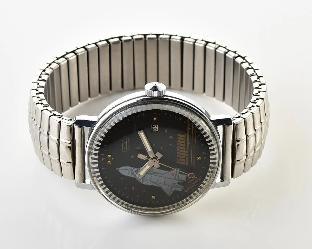 Excellent Slava Buran automatic self-winding mechanical watch – relic of Soviet space exploration era!