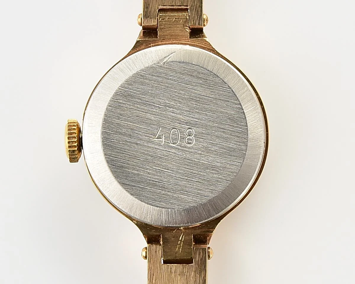TIME CAPSULE: Zaria Soviet gold-plated mechanical watch for ladies – New Old Stock (NOS)!
