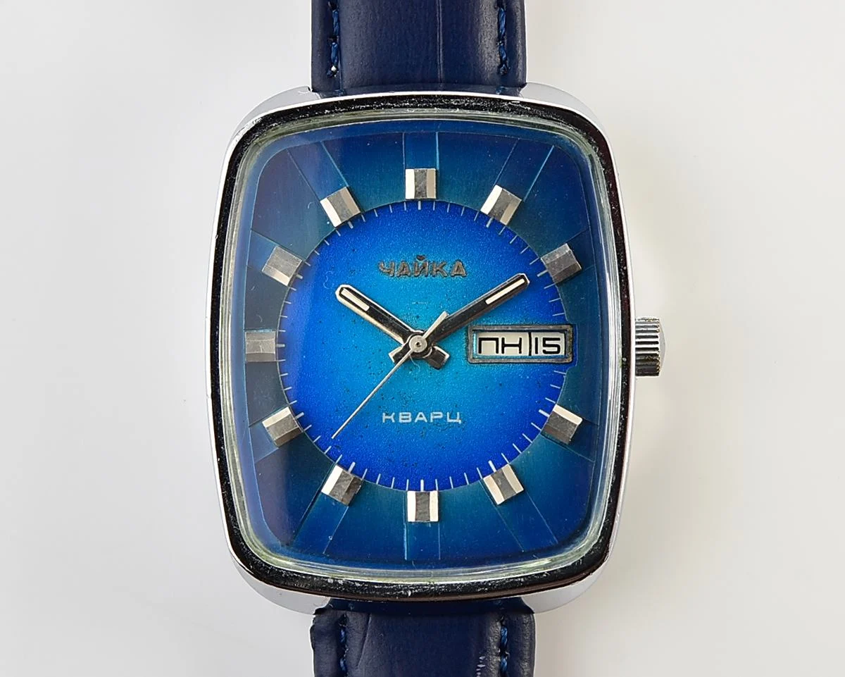Chaika "Resonator" - large impressive vintage Soviet quartz watch