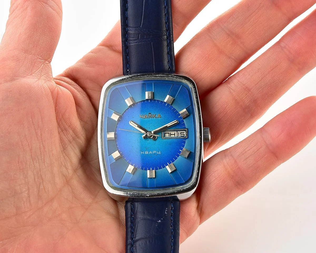 Chaika "Resonator" - large impressive vintage Soviet quartz watch
