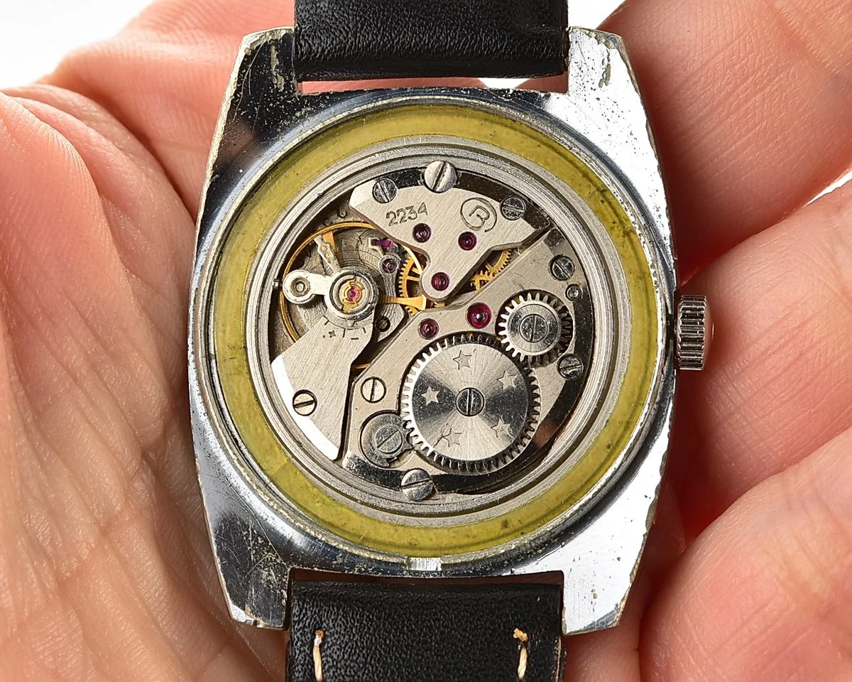 Soviet Vostok Komandirskie mechanical watch - Zakaz MO CCCP!