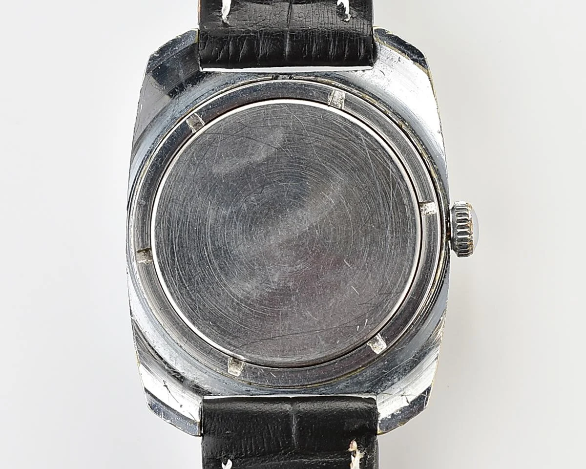 Soviet Vostok Komandirskie mechanical watch - Zakaz MO CCCP!