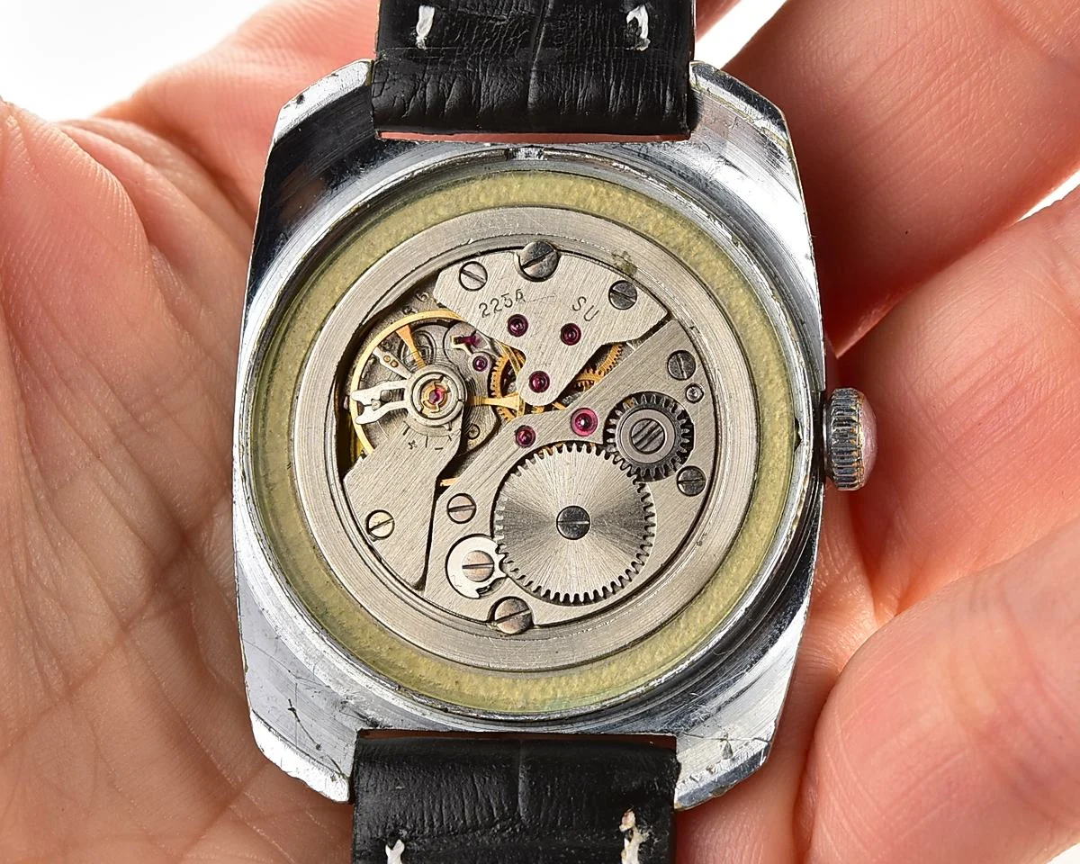 Soviet Vostok Komandirskie mechanical watch - Zakaz MO CCCP!