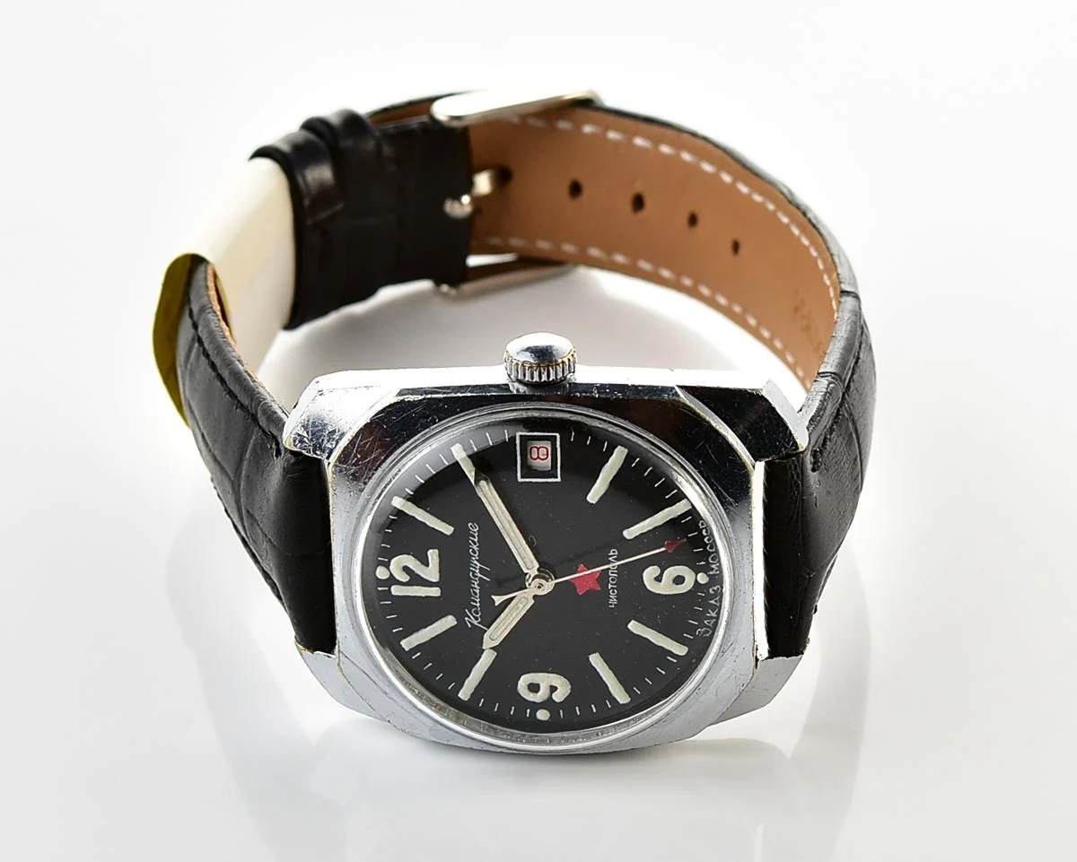 Soviet Vostok Komandirskie mechanical watch - Zakaz MO CCCP!