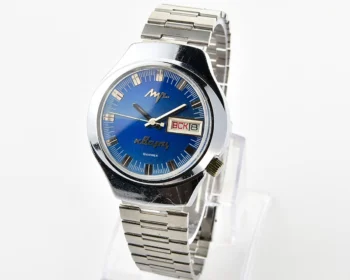 Rare Soviet vintage watch Luch with electro-mechanical hybrid 3055 movement