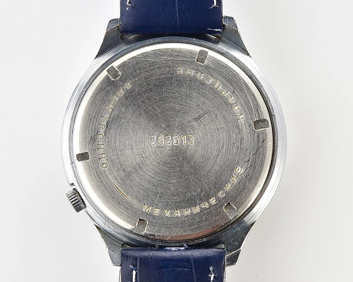 Rare Soviet vintage watch Luch with electro-mechanical hybrid 3055 movement