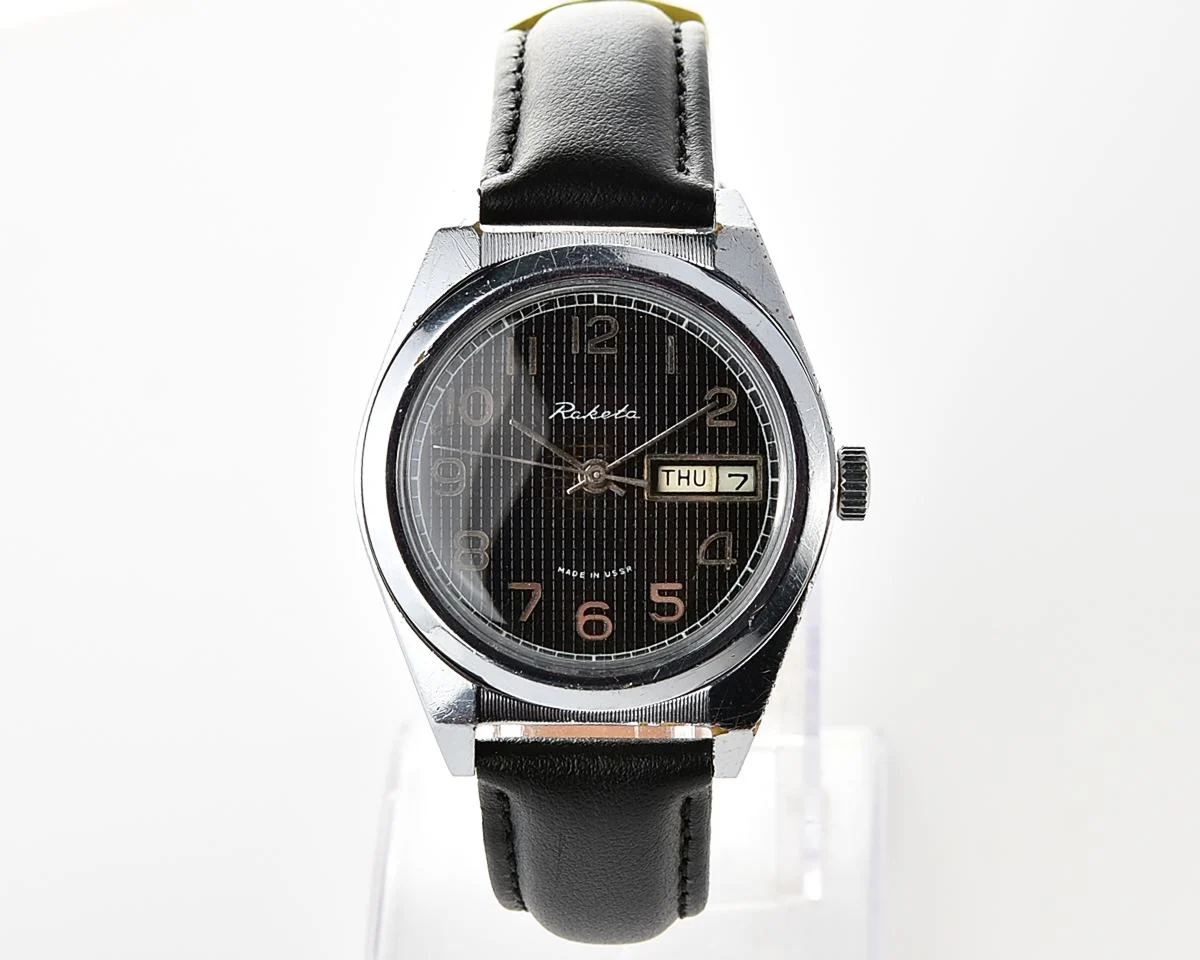 Raketa vintage mechanical wrist watch with double calendar