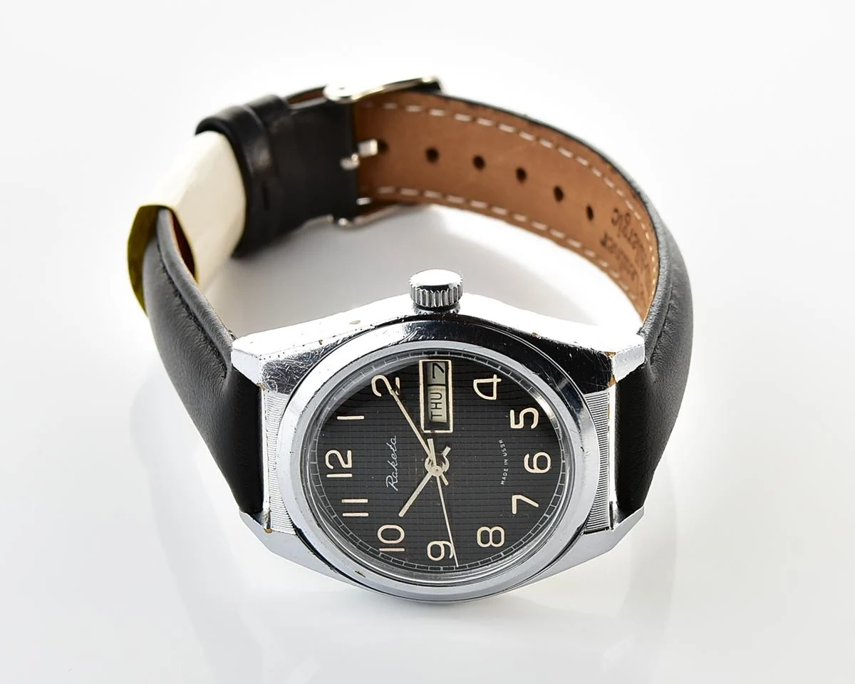 Raketa vintage mechanical wrist watch with double calendar