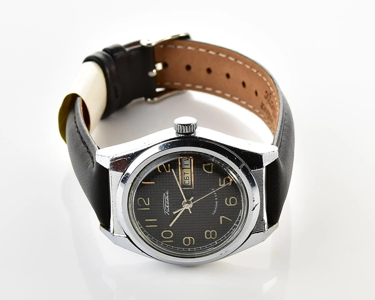 Raketa vintage mechanical wrist watch with double calendar