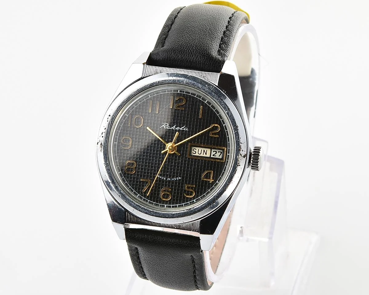 Raketa vintage mechanical wrist watch with double calendar