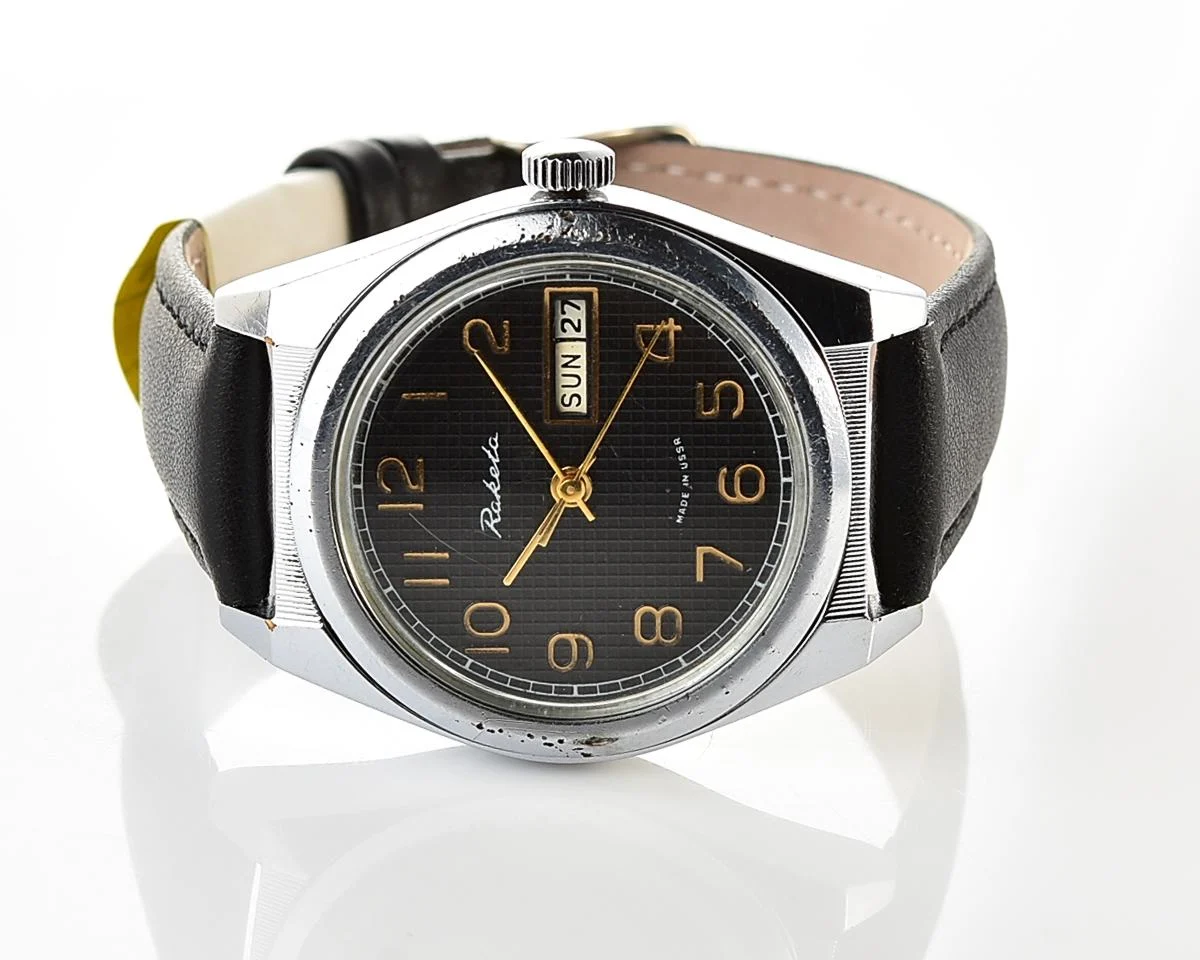 Raketa vintage mechanical wrist watch with double calendar