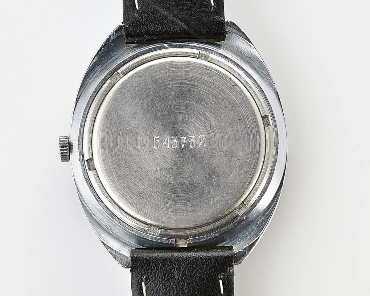 Excellent vintage Soviet Raketa quartz watch with rotating bezel