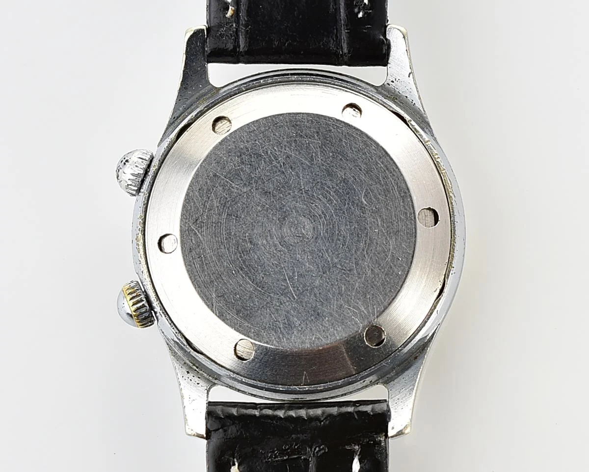 Signal vintage mechanical watch with alarm function