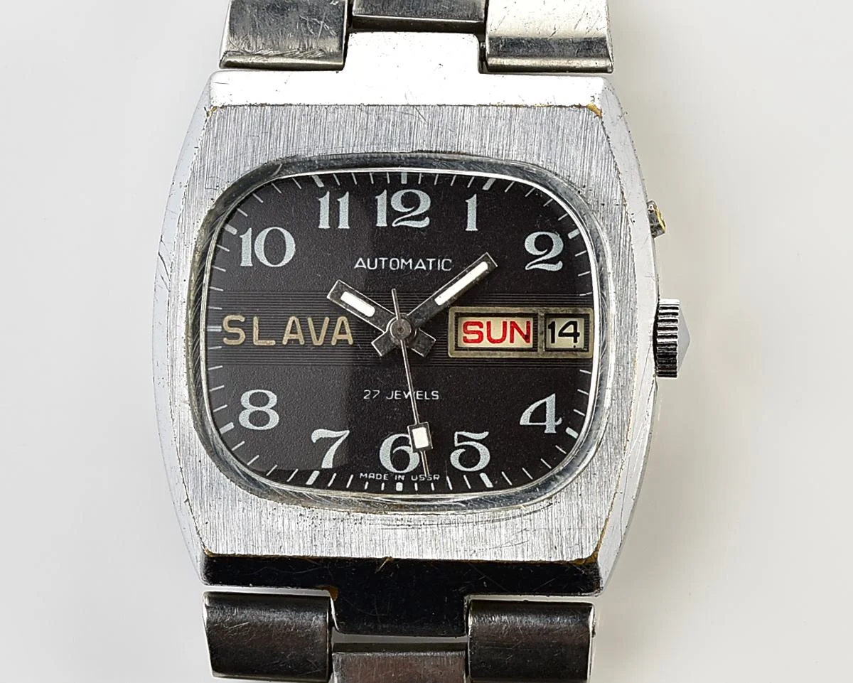 Slava-tank Soviet mechanical vintage watch – automatic self winding movement