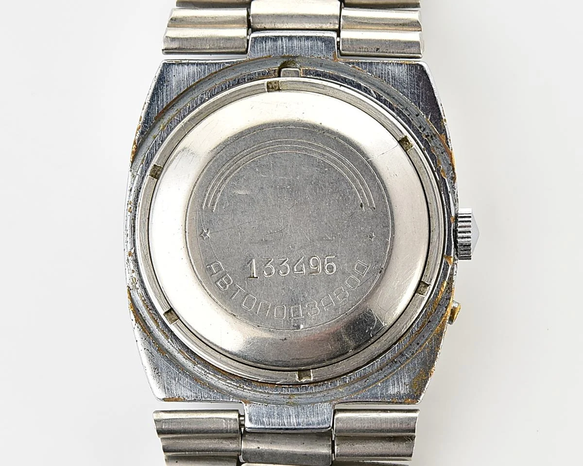 Slava-tank Soviet mechanical vintage watch – automatic self winding movement