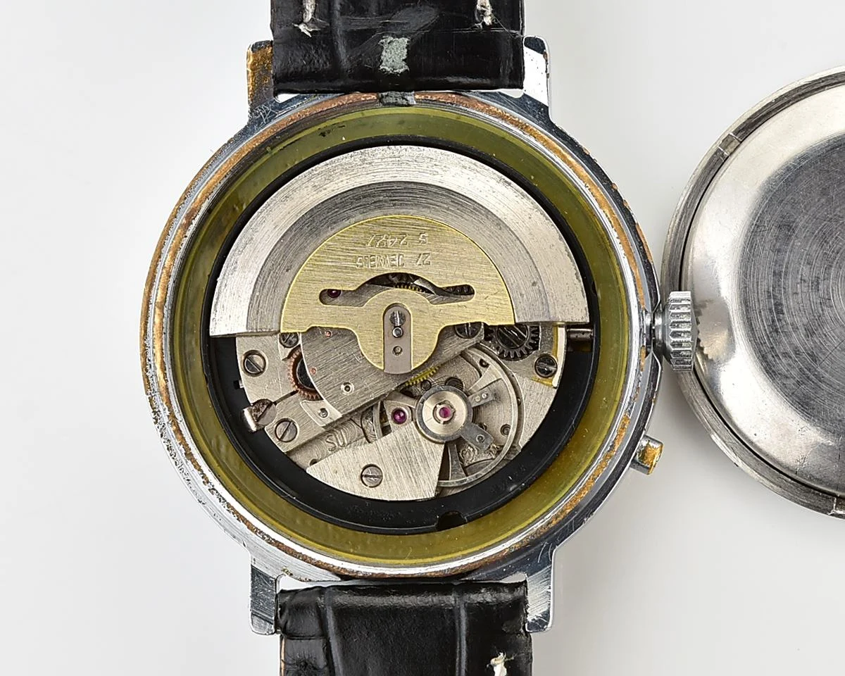 Slava Baikonur mechanical self-winding movement watch with Mir space station