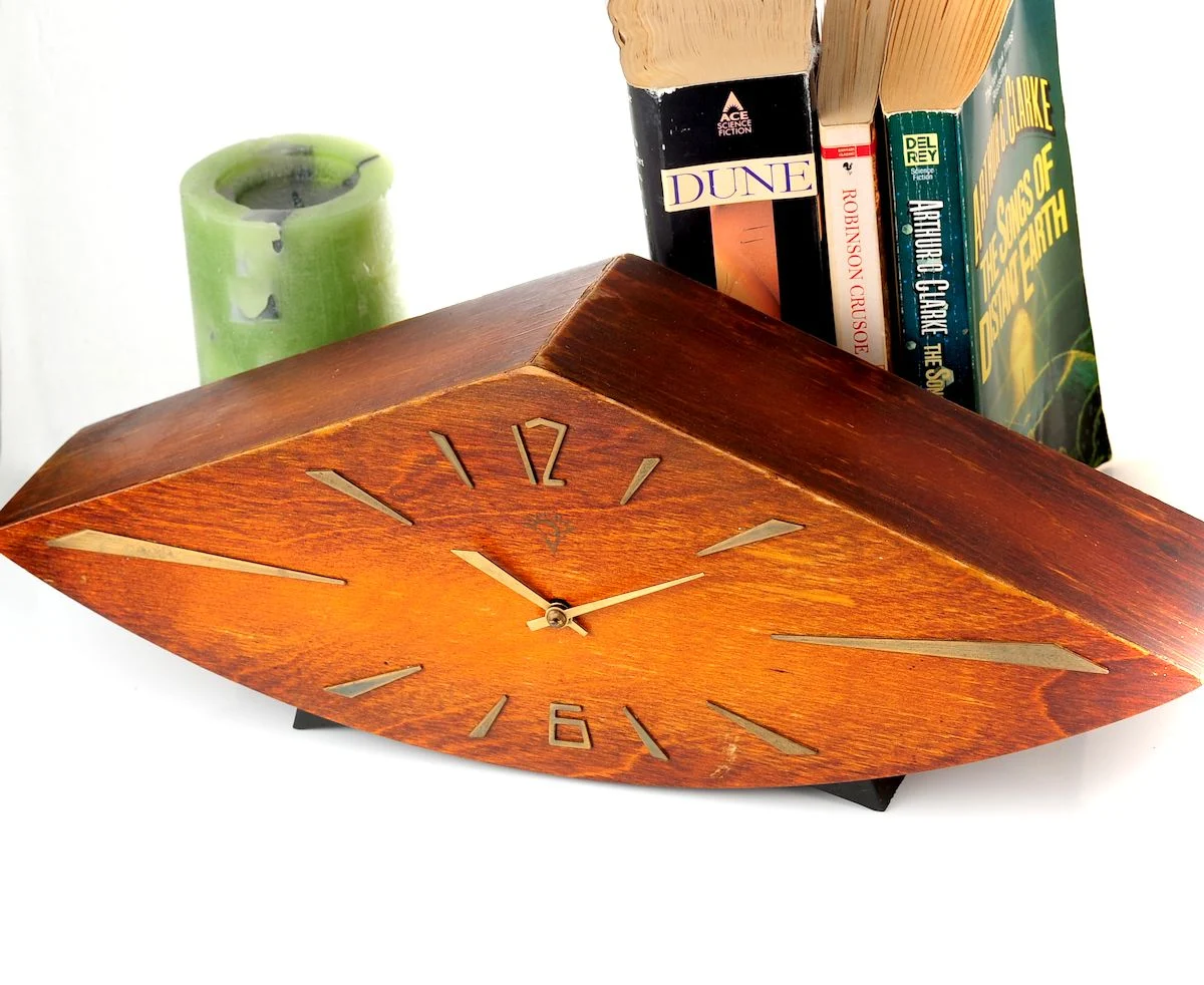 watch Vesna wooden fireplace mantel clock 15424-8592_01