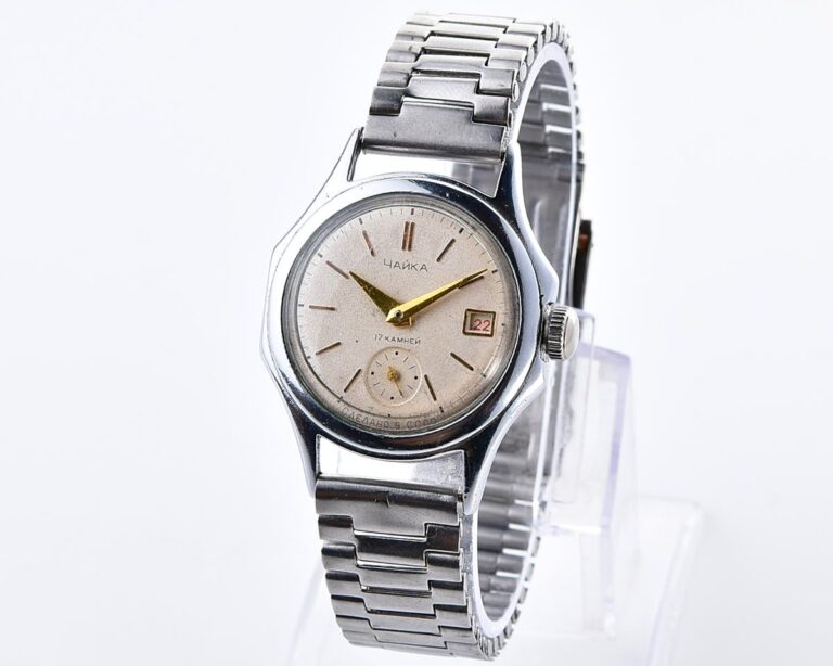 Vintage soviet Chaika (Vostok) mechanical watch