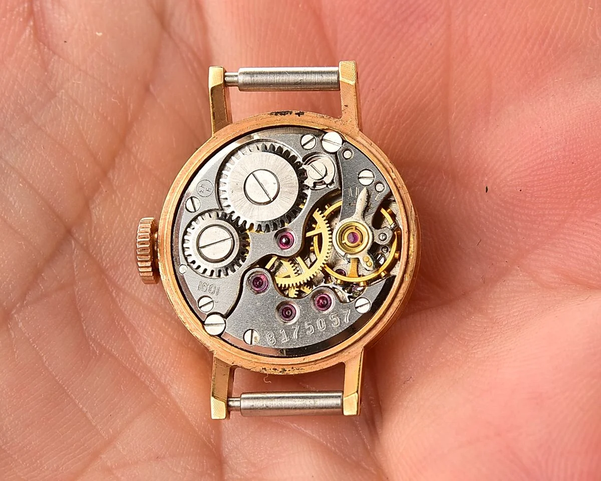 TIME CAPSULE: Chaika vintage wrist watch for ladies – New Old Stock (NOS) from 1969!