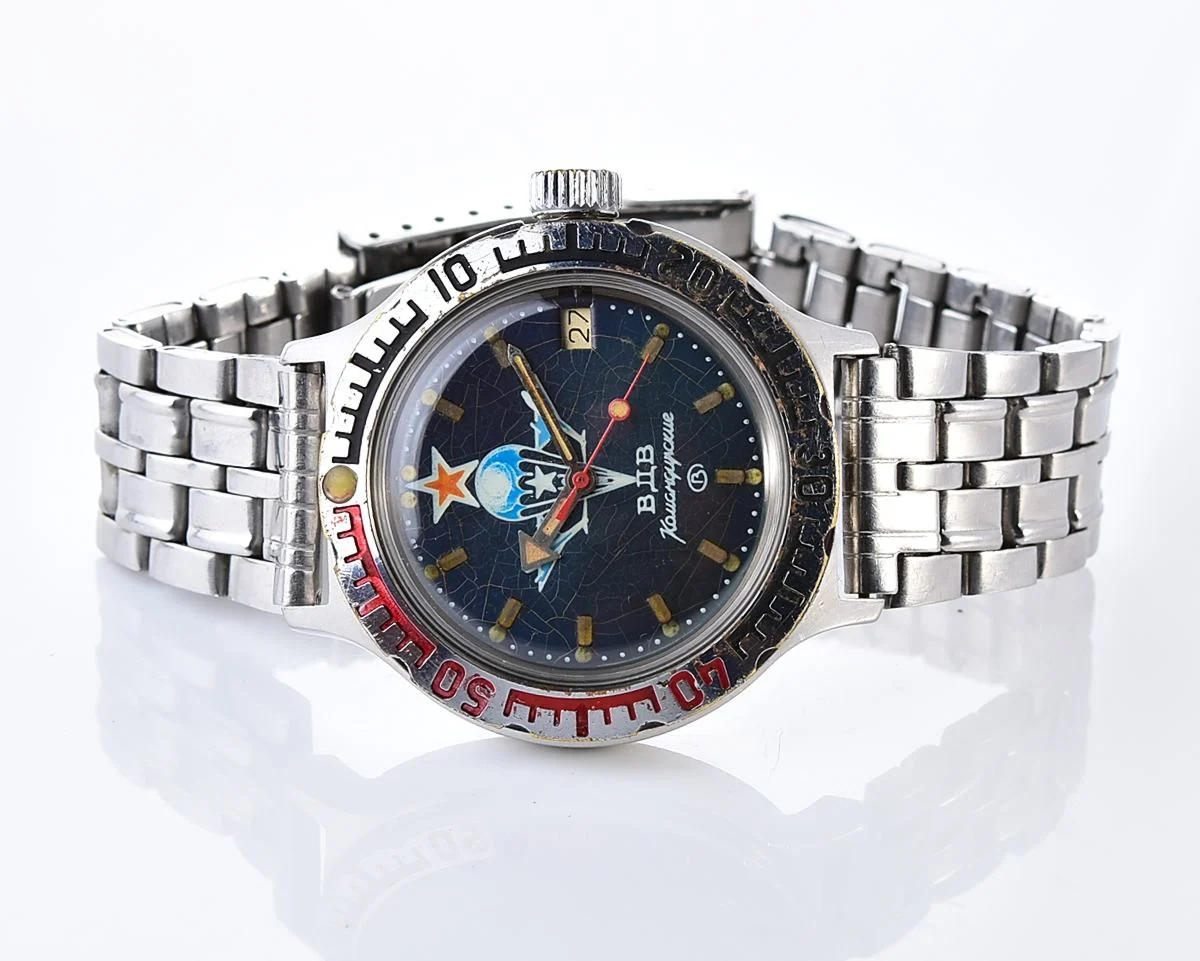 Vostok Komandirskie Paratroopers mechanical watch with automatic self-winding movement