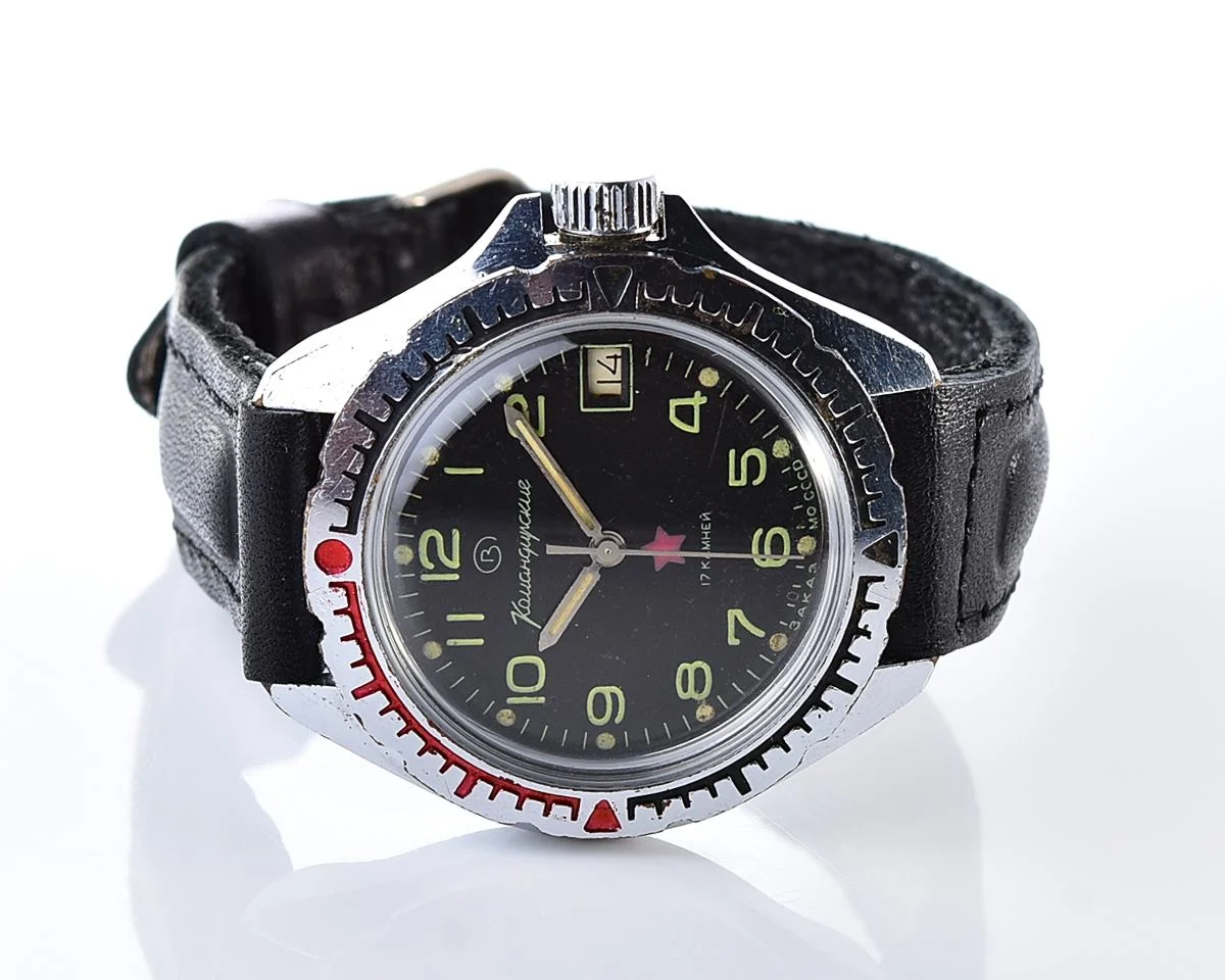Vostok Komandirskie Tank mechanical watch limited series – “Zakaz MO CCCP”