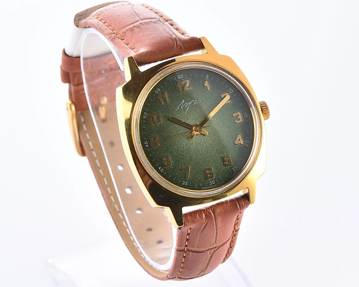 Large Luch Soviet vintage gold-plated wristwatch