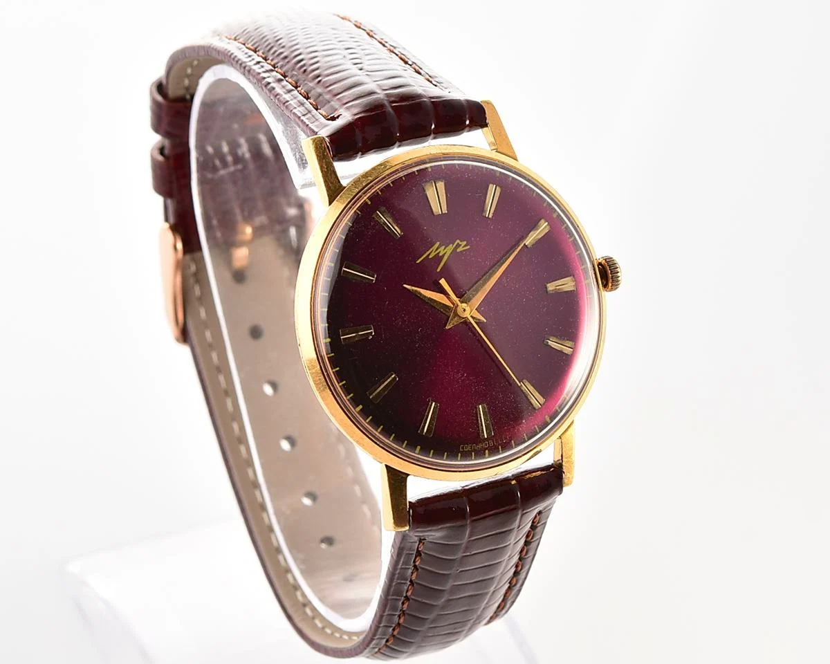 Soviet gold-plated vintage mechanical watch Luch