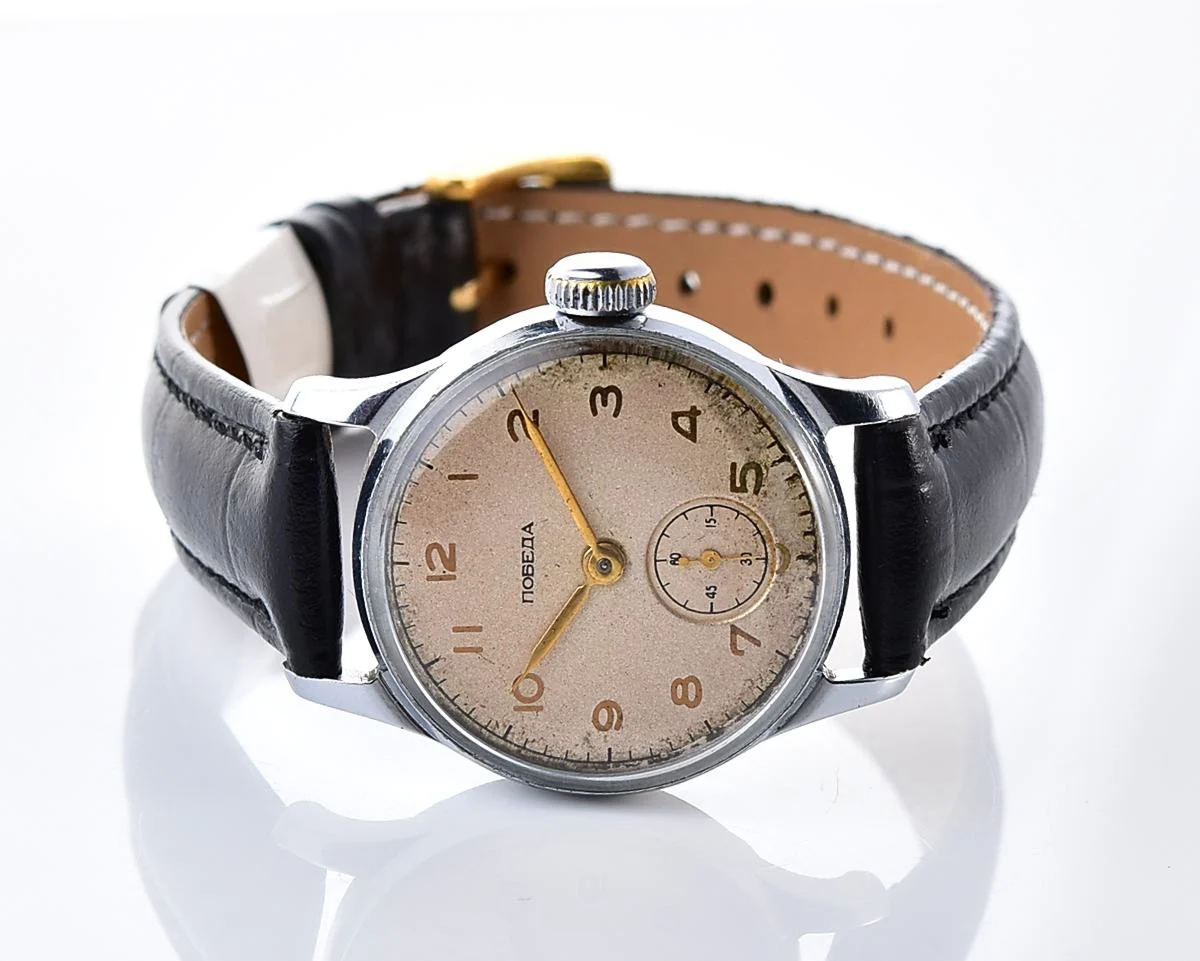 Soviet Pobeda "34-K" in hermetic case, 1MChZ, from the 3rd quarter of 1954 – the same model as the first watch in space! - Image 5
