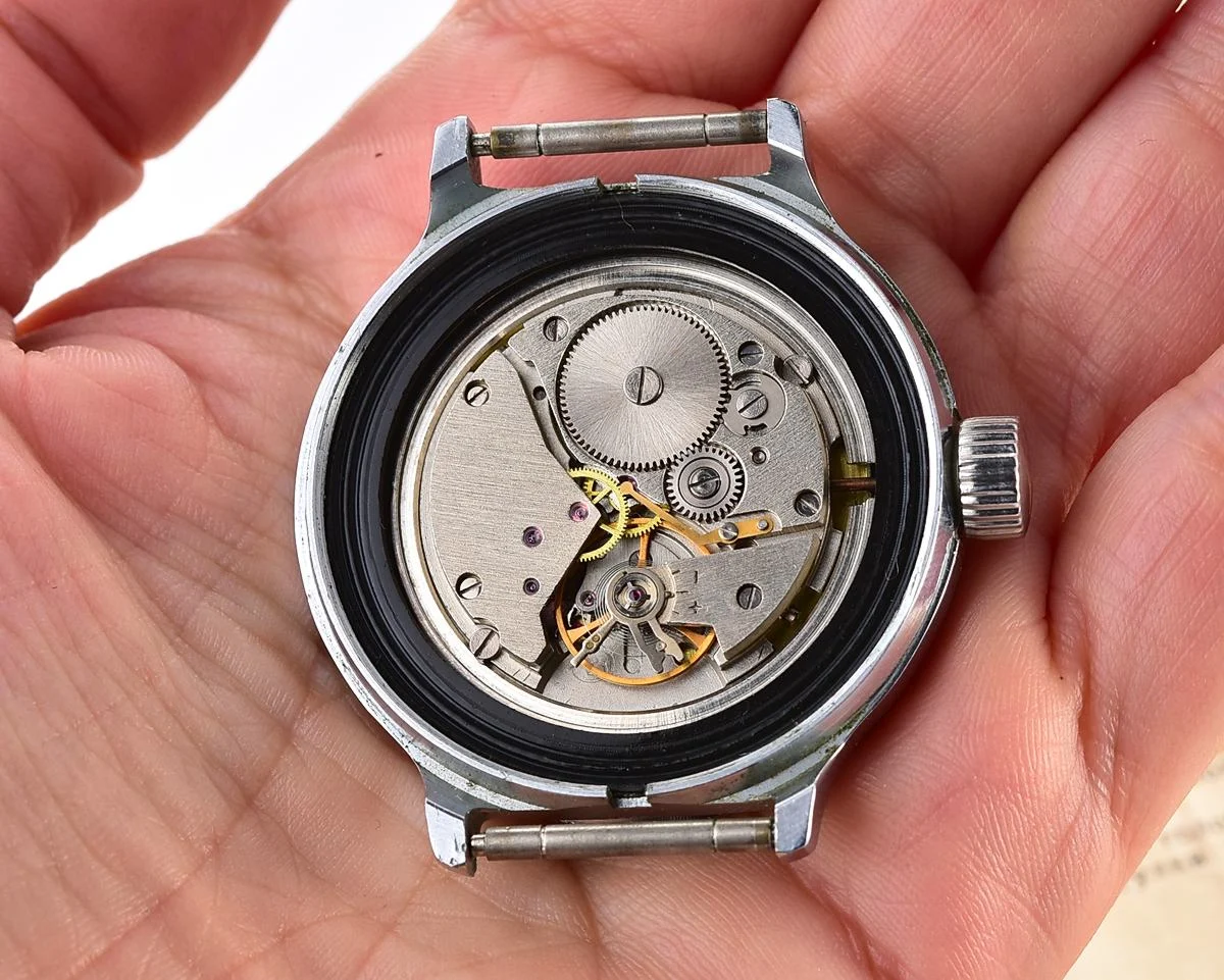 TIME CAPSULE: Mechanical watch Vostok Amphibia – New Old Stock (NOS)!
