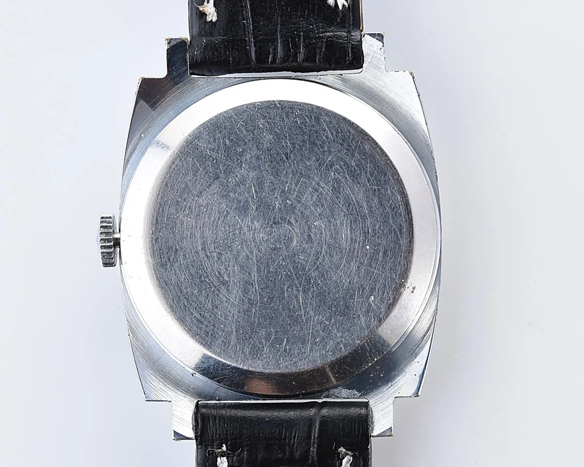 Vintage Pobeda watch with Kremlin – 60 years of USSR!