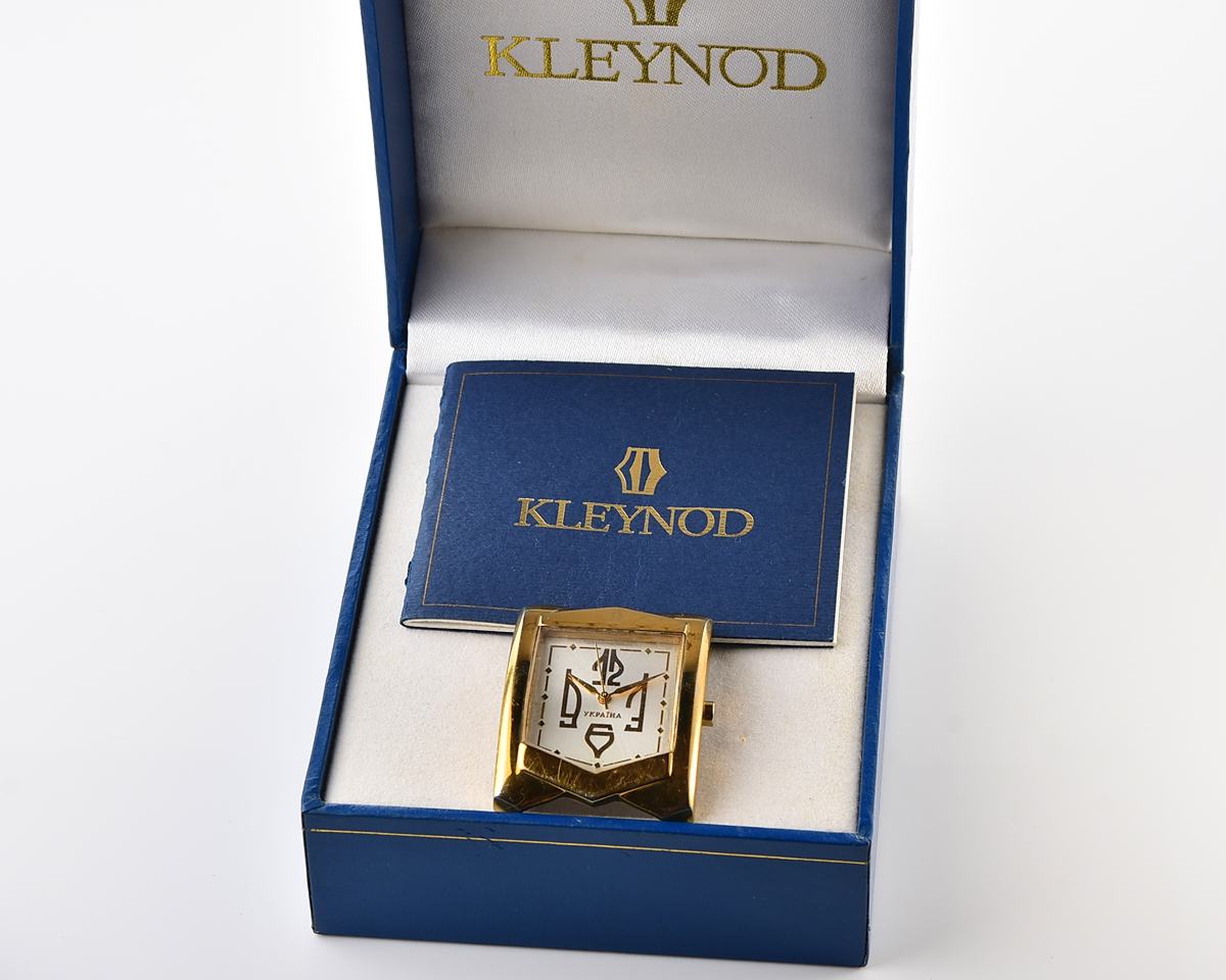 Ukrainian made Kleynod gold-plated watch dedicated to the 15th anniversary of Ukraine's independence