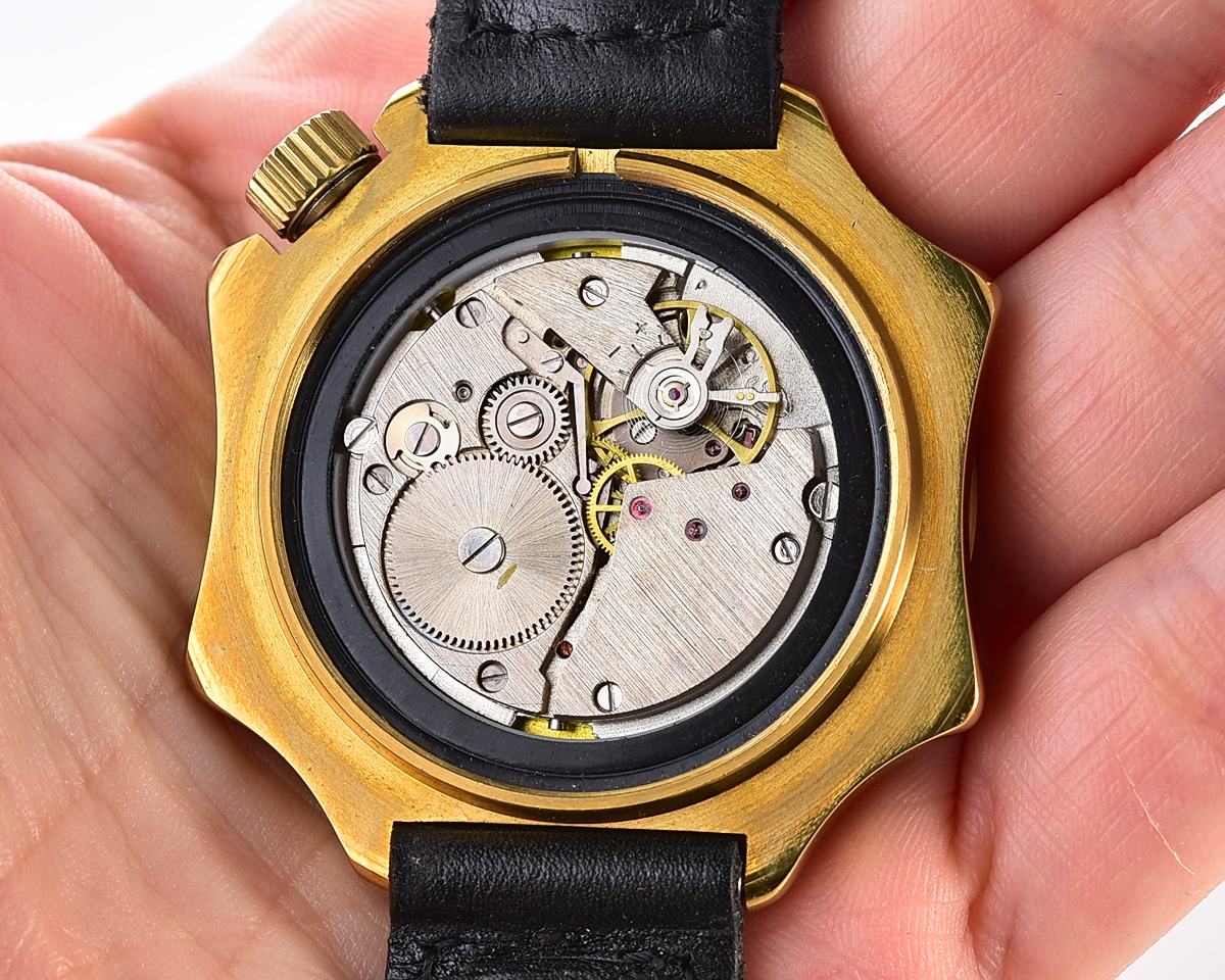 TIME CAPSULE: Vostok Komandirskie – Admiralskie mechanical watch, gift from the president of Ukraine! – new old stock(NOS)!
