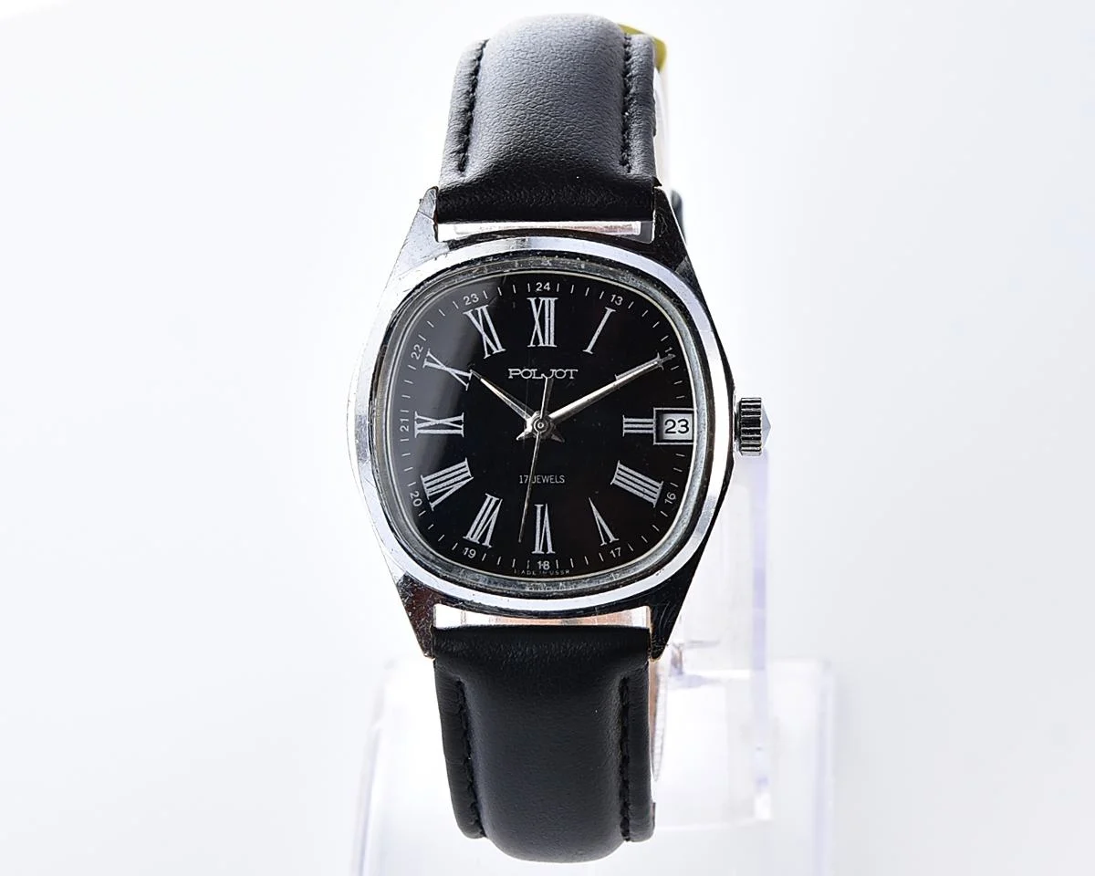 Vintage Soviet Poljot 17 jewels mechanical watch with black Roman numeral dial & date - Image 2