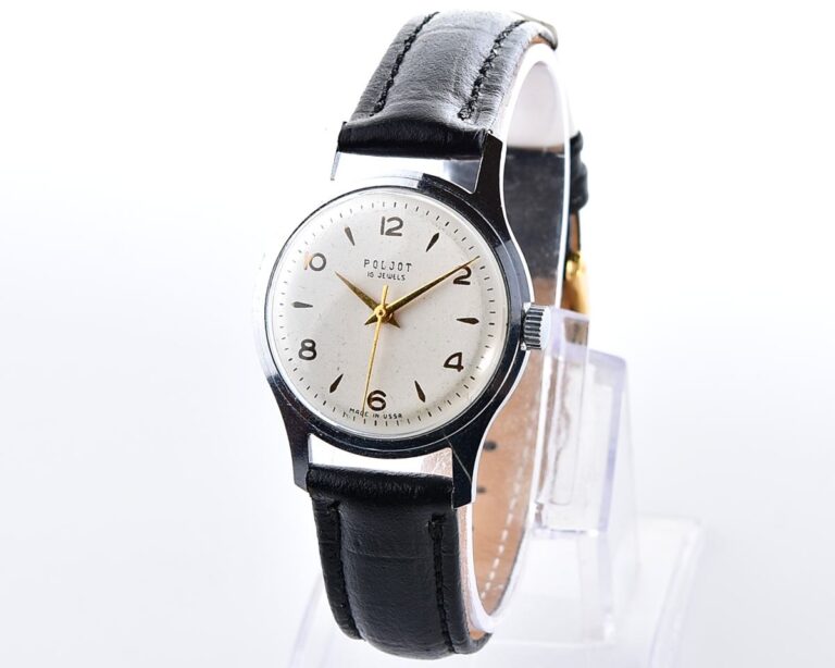 Excellent soviet POLJOT vintage mechanical wristwatch