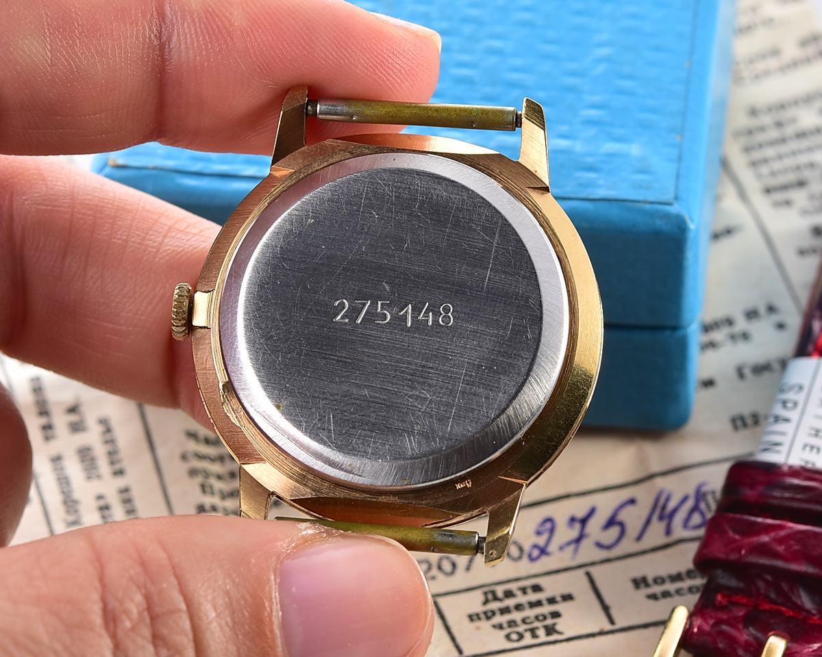 TIME CAPSULE: Vintage soviet gold-plated soviet Raketa watch, New Old Stock(NOS)!