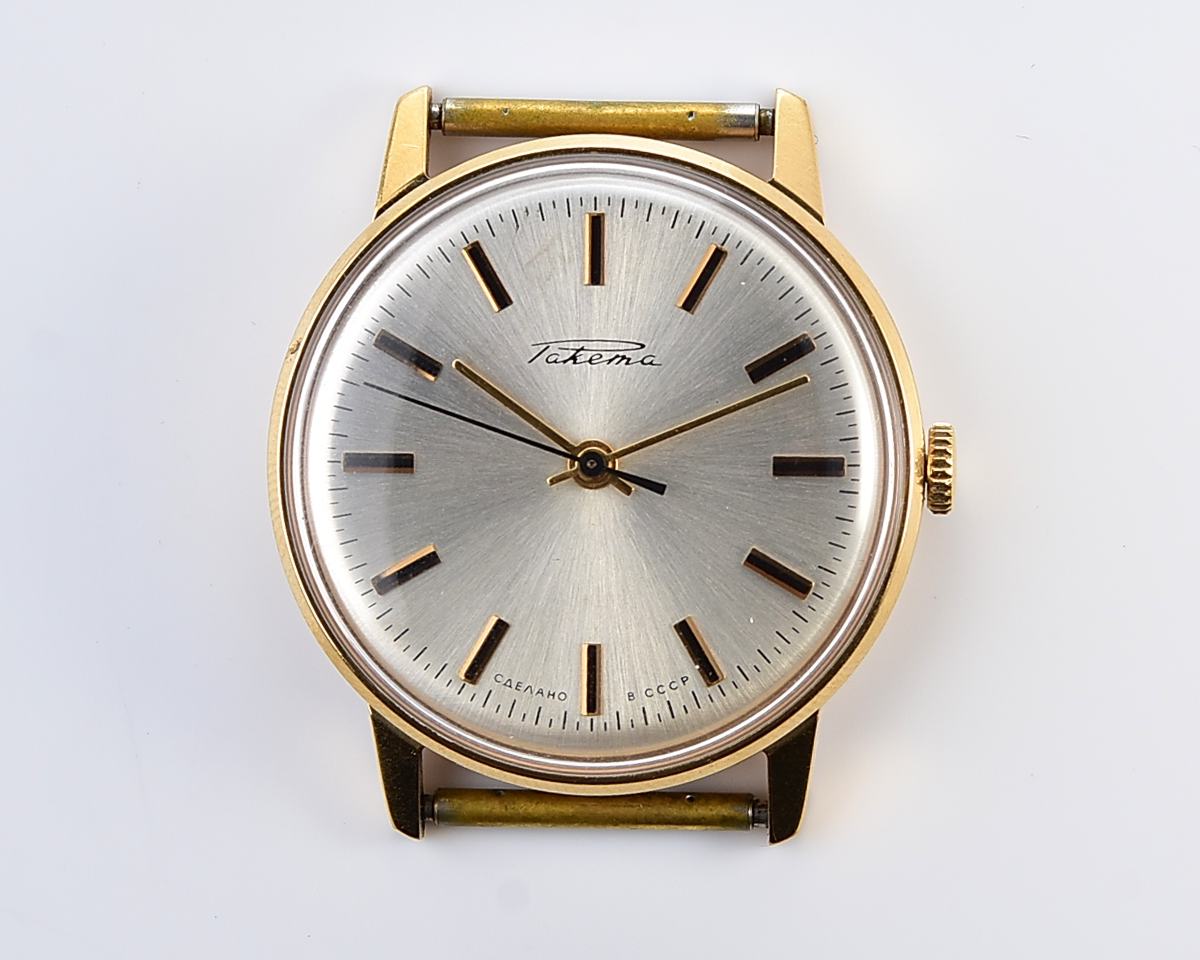 TIME CAPSULE: Vintage soviet gold-plated soviet Raketa watch, New Old Stock(NOS)!