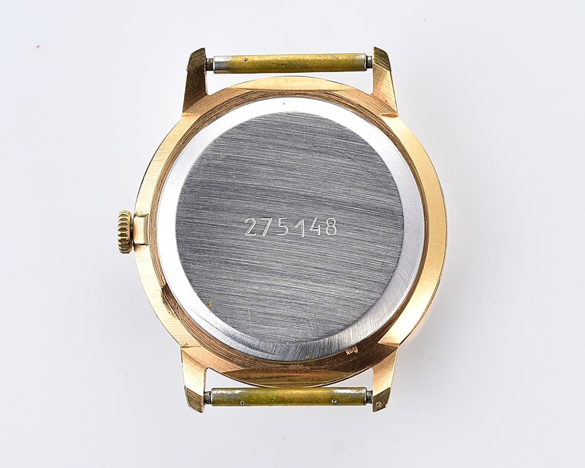 TIME CAPSULE: Vintage soviet gold-plated soviet Raketa watch, New Old Stock(NOS)!