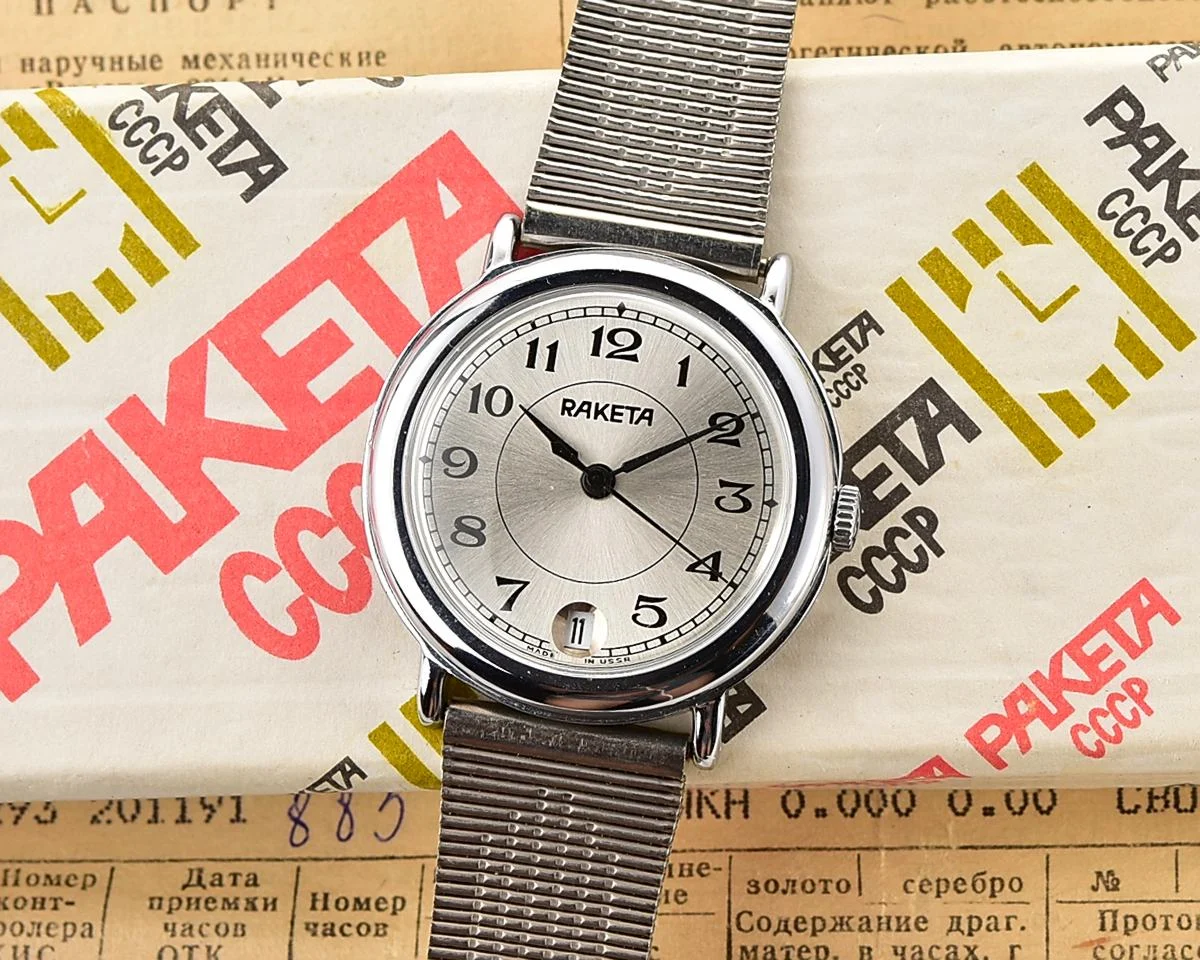TIME CAPSULE: Vintage Soviet Raketa mechanical watch, New Old Stock (NOS)!